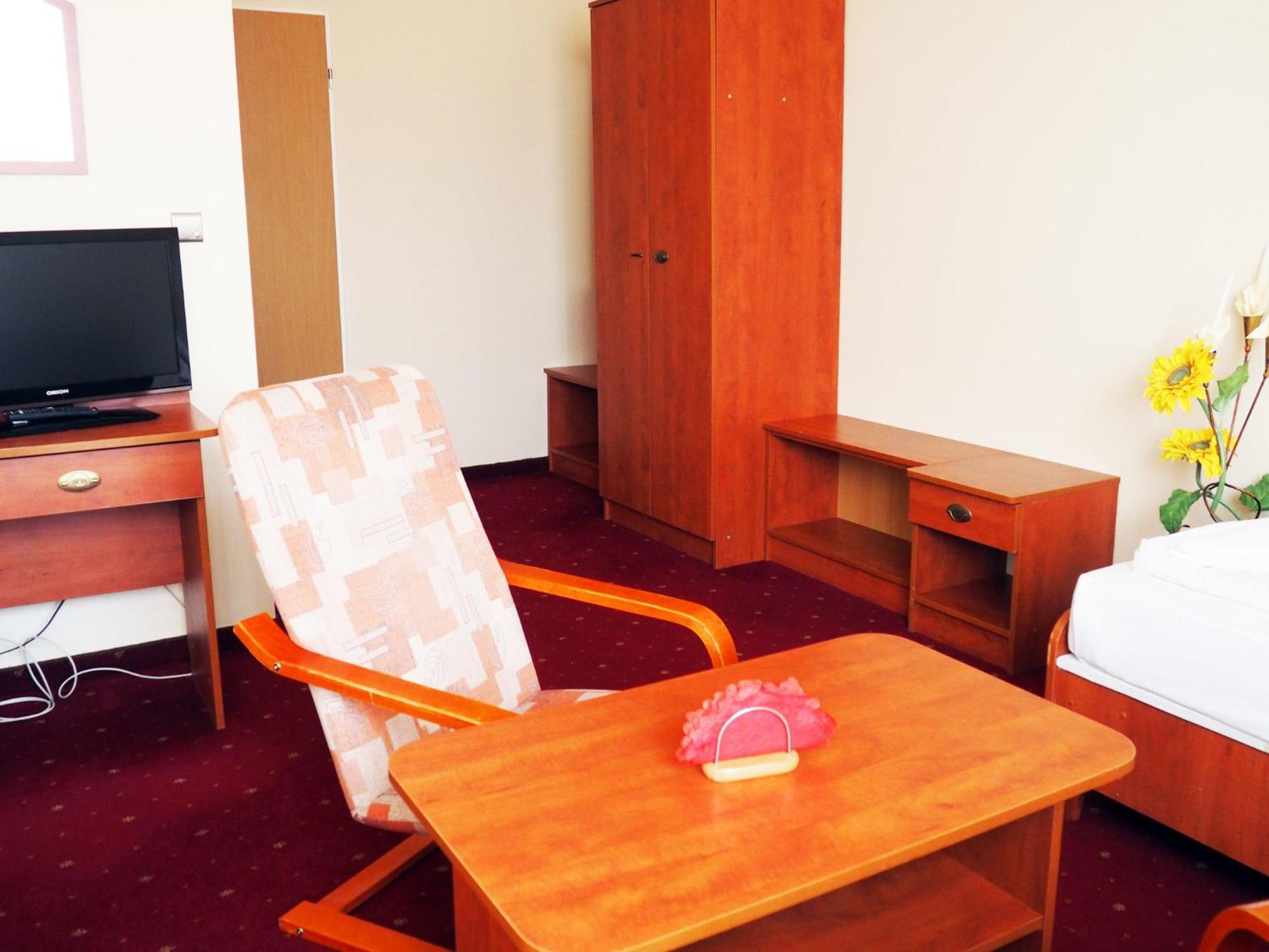 Hotel Jan Zgorzelec Room photo